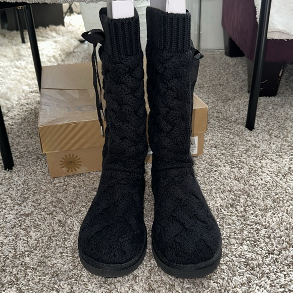 Ugg Mahalya tall black lace up tie sweater boots 7 - Picture 4 of 15